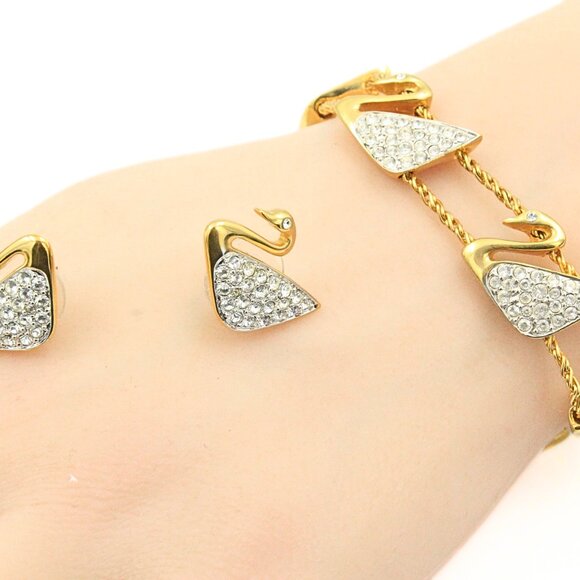 Splendid SWAROVSKI Crystals Swan Bracelet Earrings Set - Picture 3 of 7
